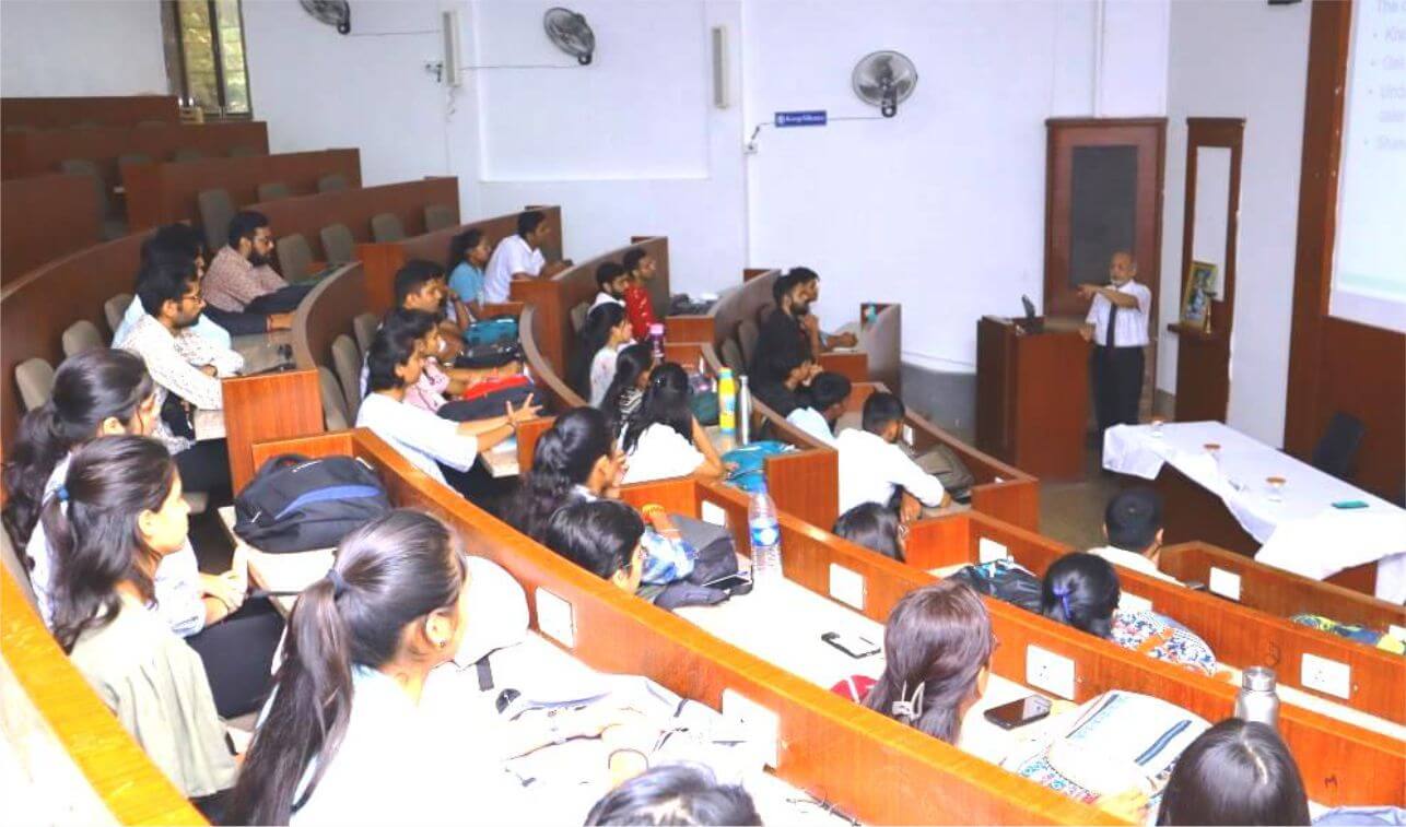 Extension Lecture Image 4